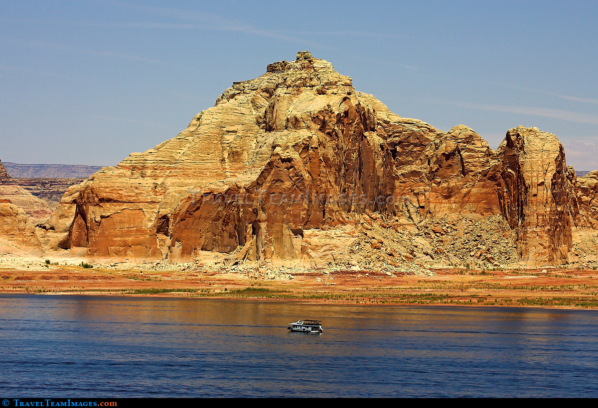 Navajo Mountain, Lake Powell