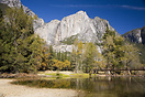 Fall colours in Yosemite, the rivers are dry and by winter they will b... Fall colours in Yosemite, the rivers are dry and by winter they will b...