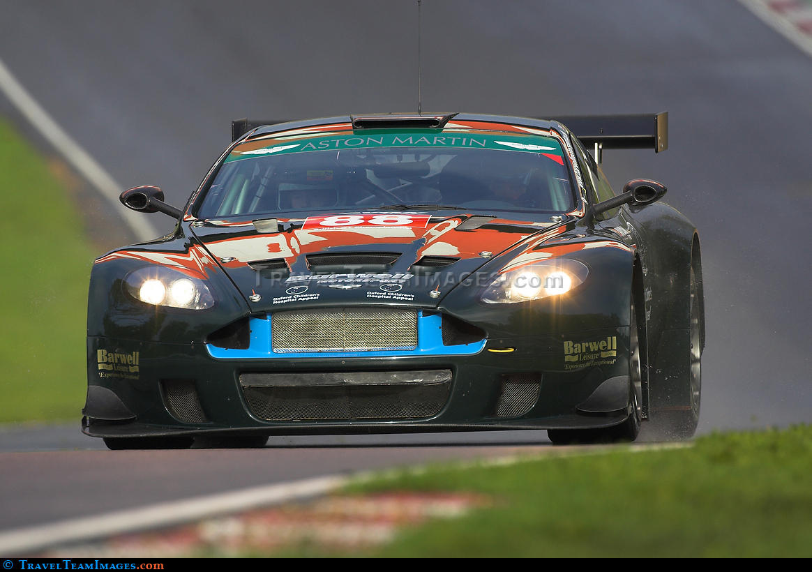 Aston Martin DBR9 GT Car