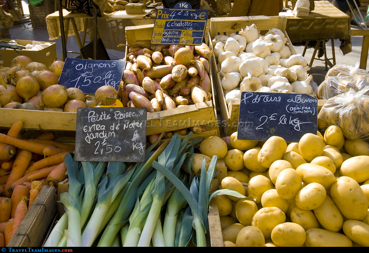 Market in Aix-en-Provence