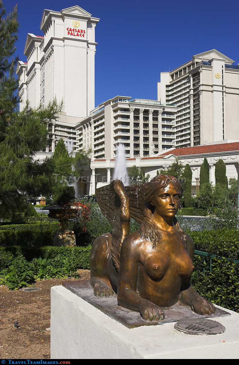 Statue, Caesars Palace