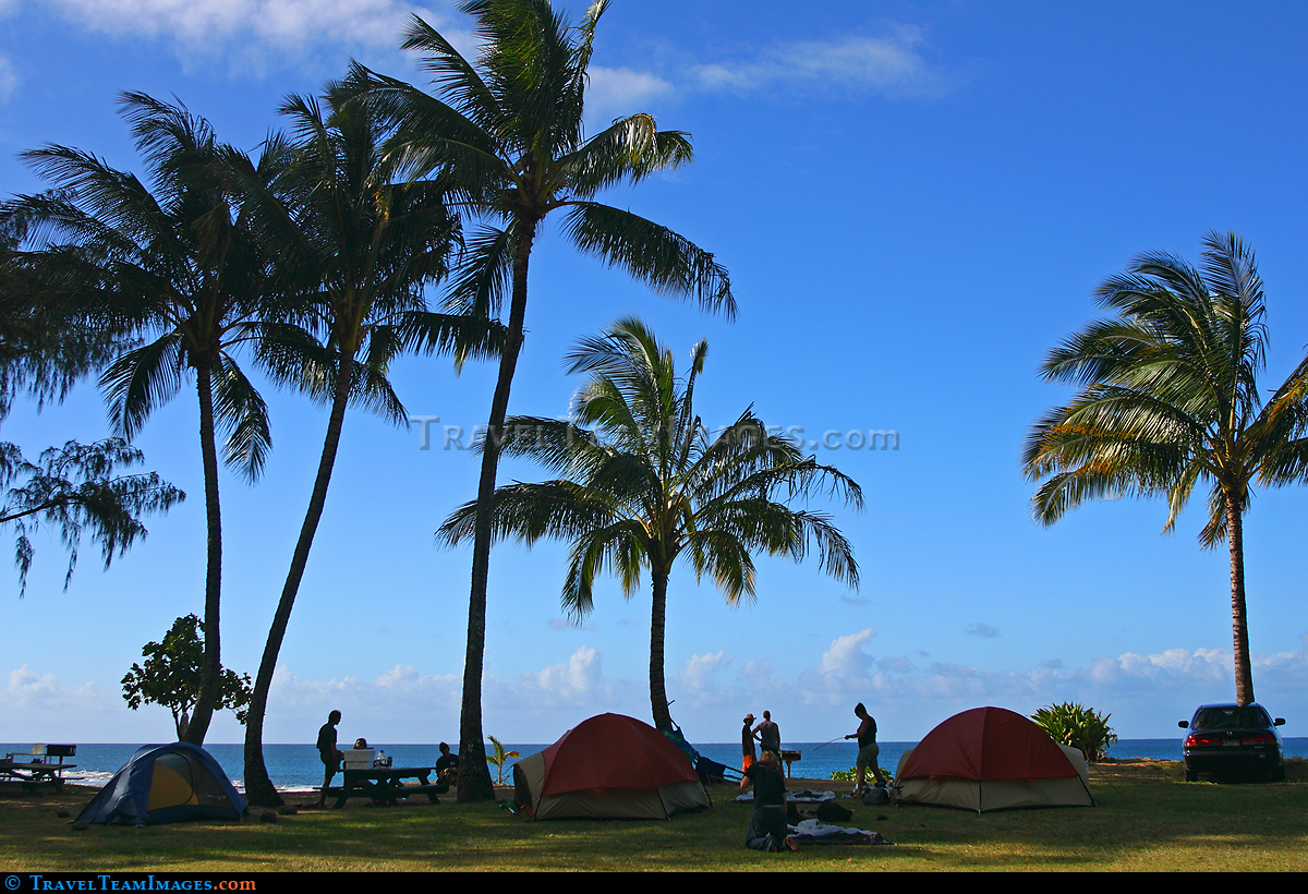 Camping Haena Beach