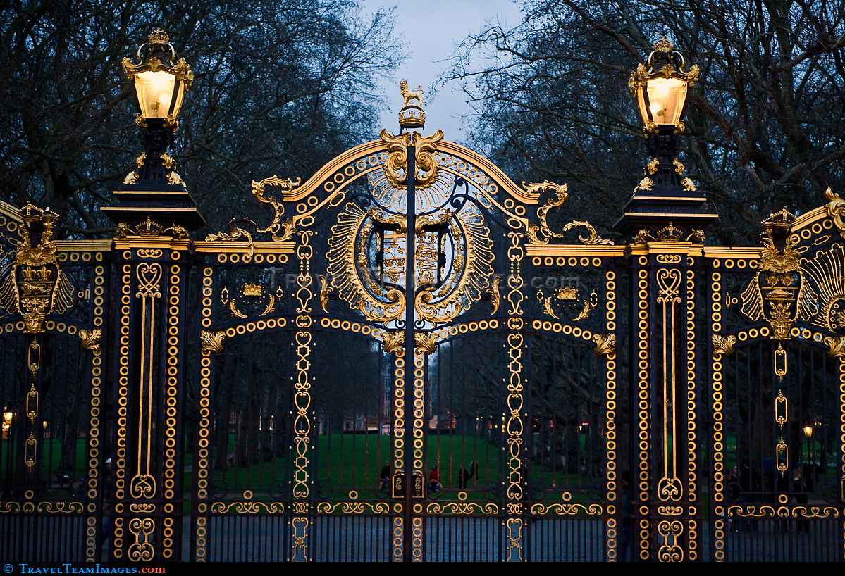 Gate to Green Park