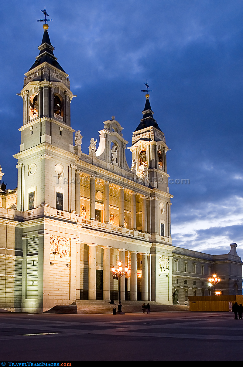 Alumdena Cathedral