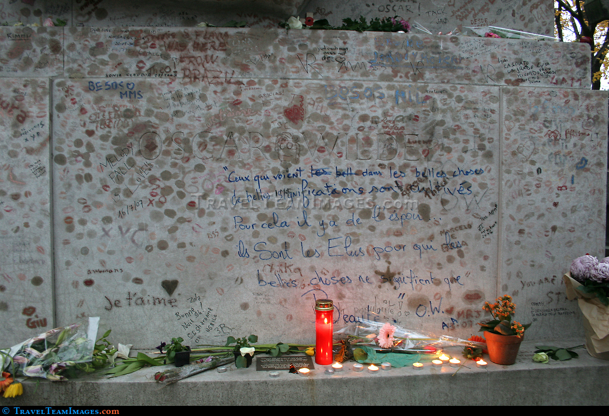 Oscar Wilde Tomb