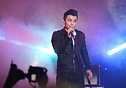 X Factor 2007 winner Leon Jackson at Leeds Festival to a crowd of 40,0...