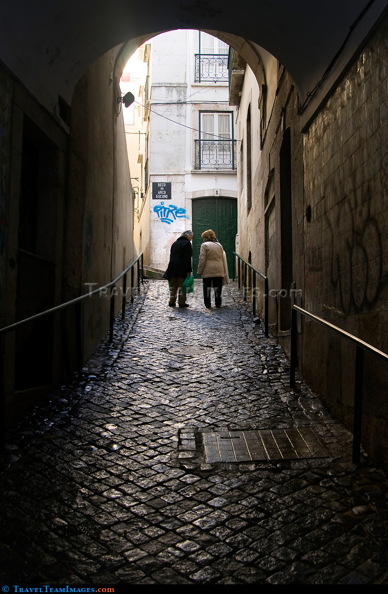 Alfama Alley
